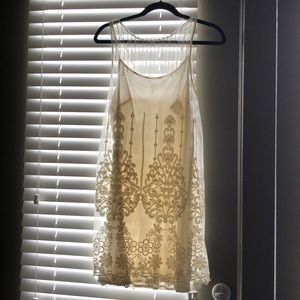 Small Free People lace dress only worn once!